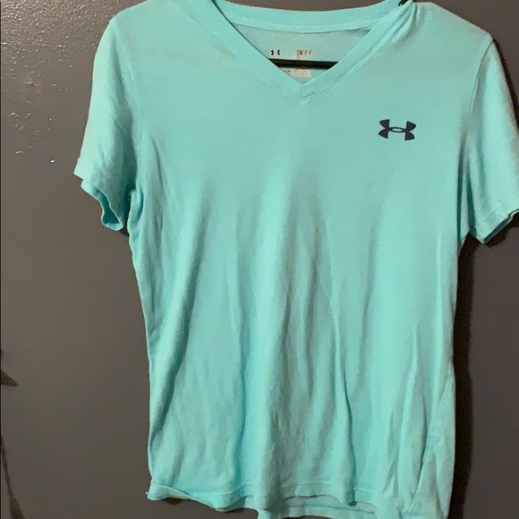 Under armour shirt - Picture 2 of 3
